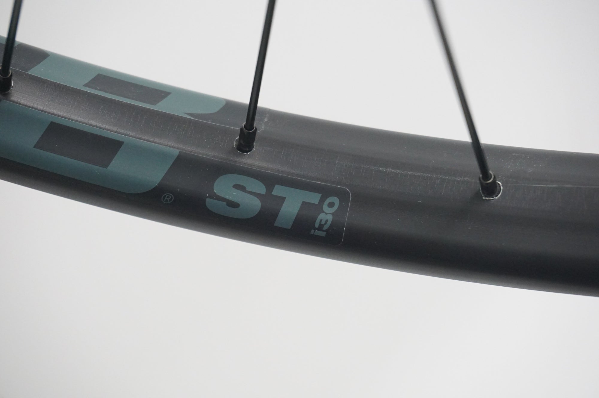 WTB 「ダブルティービー」 STI30 29 シマノ12速 ホイールセット / 福岡店