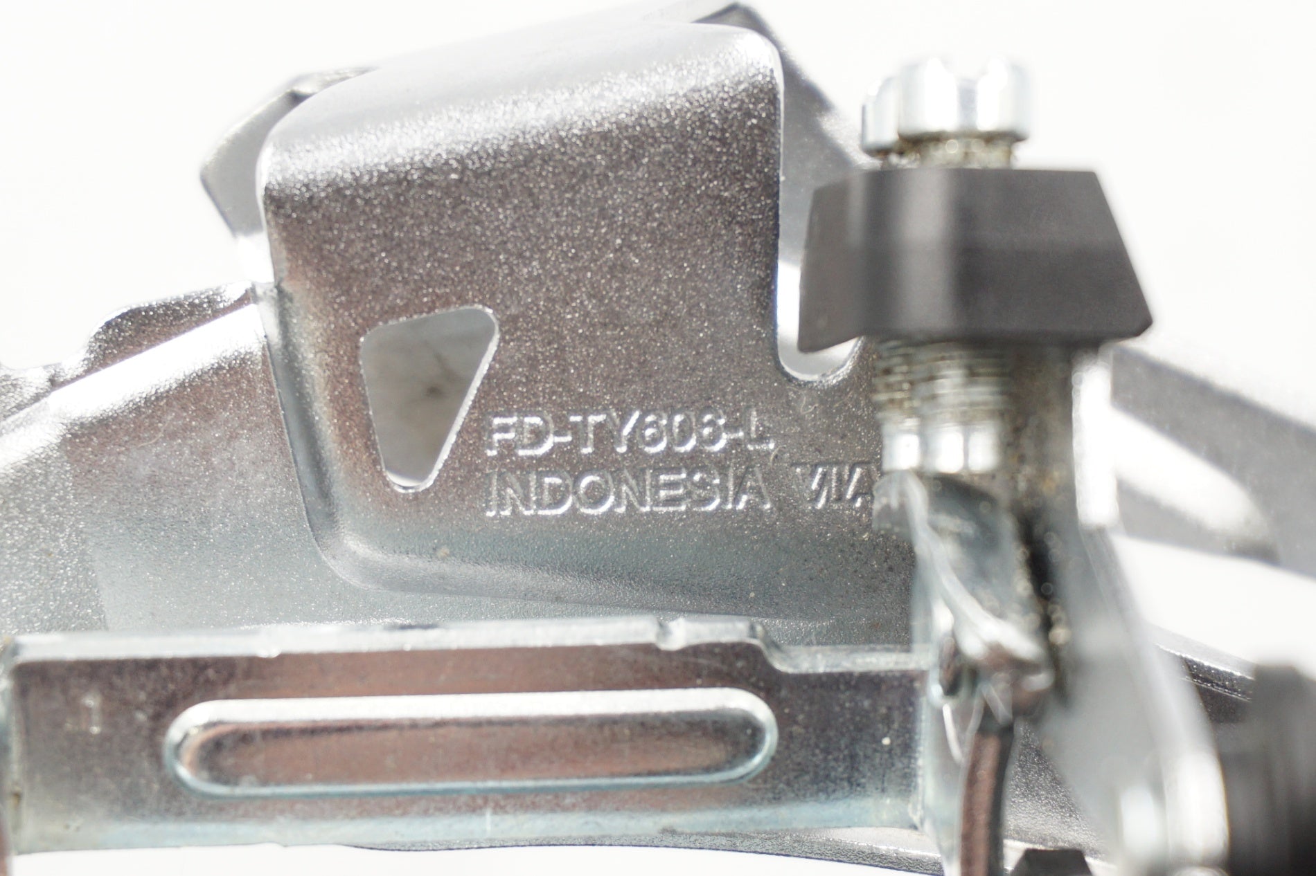 SHIMANO 「シマノ」 TOURNEY FD-TY606-L フロントディレイラー / 奈良店