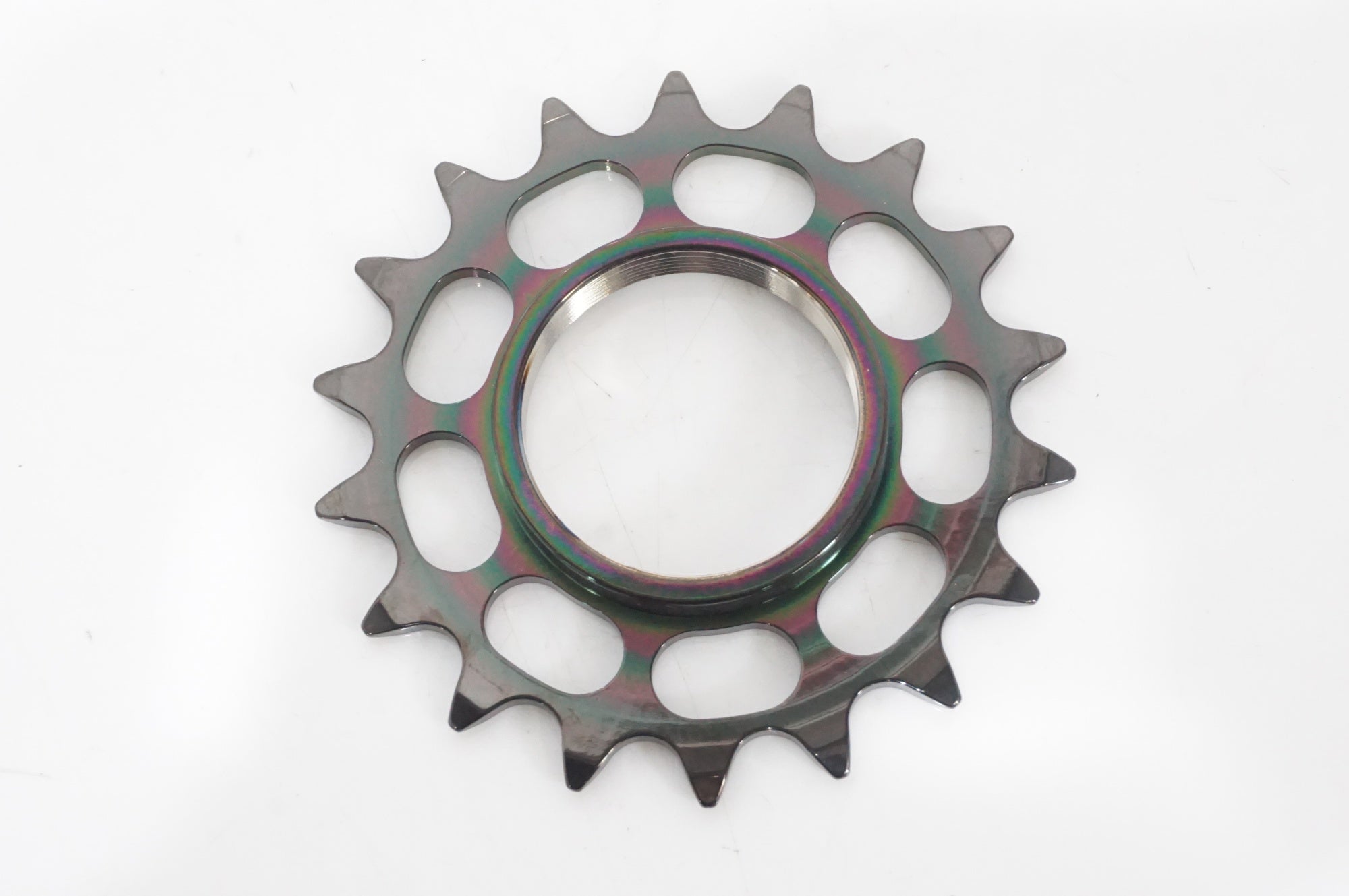 NOVACORONA 「ノバコローナ」 チタン 18T コグ / AKIBA店