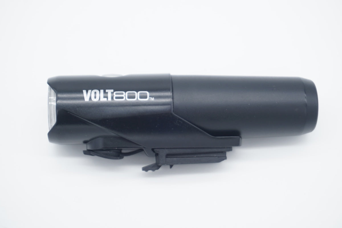 CATEYE 「キャットアイ」 VOLT800 フロントライト / 京都八幡店