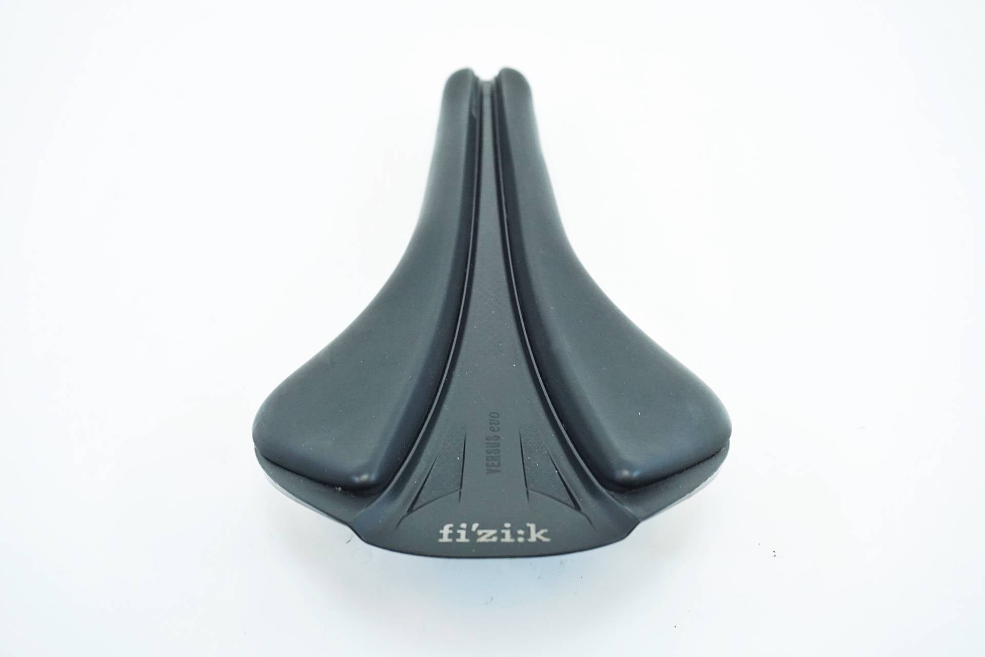 II002 フィジーク fizik アリオネ ARIONE R1 VERSUS EVO サドル