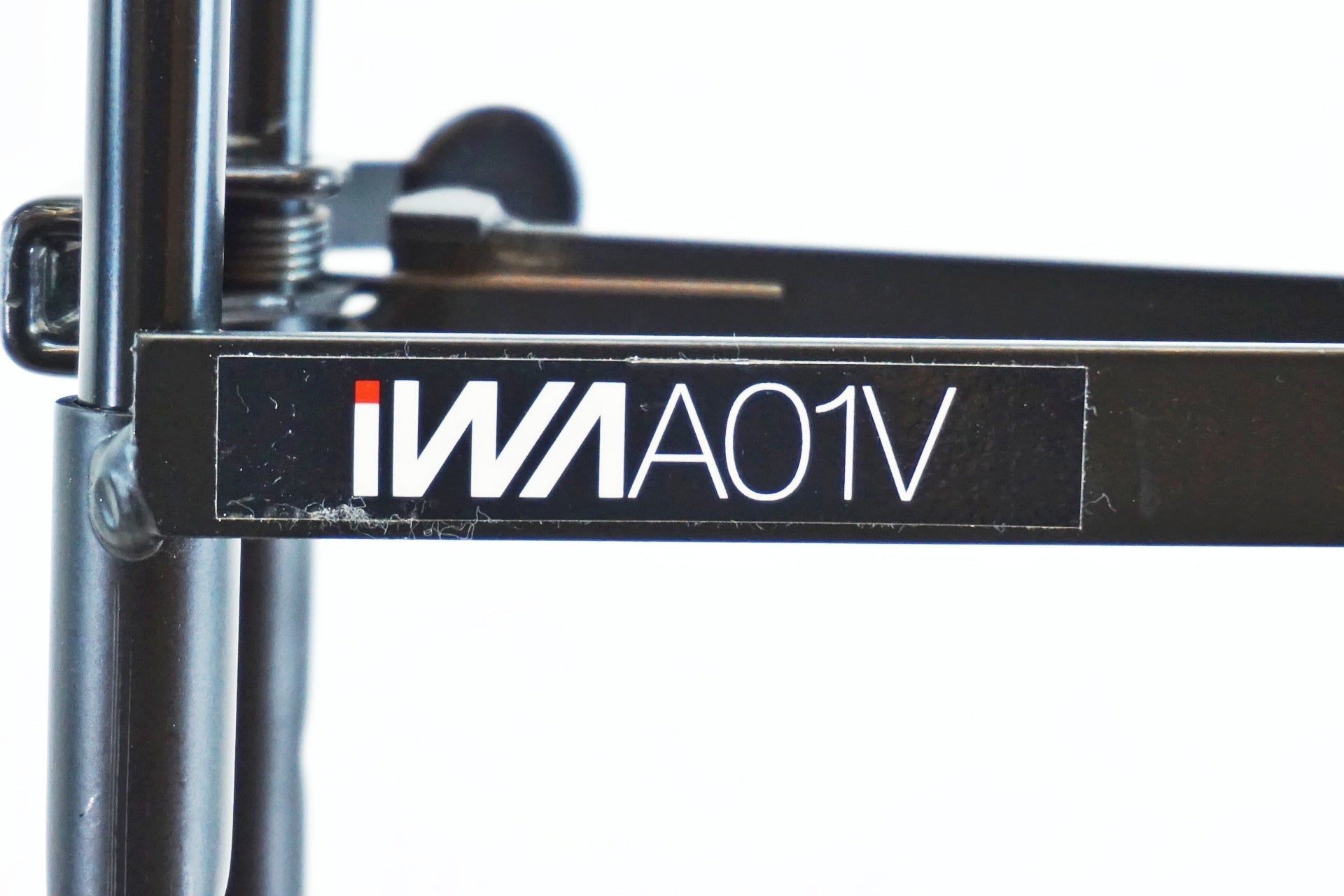 IWA 「イワ」 A01V ディスプレイスタンド / 有明ガーデン店