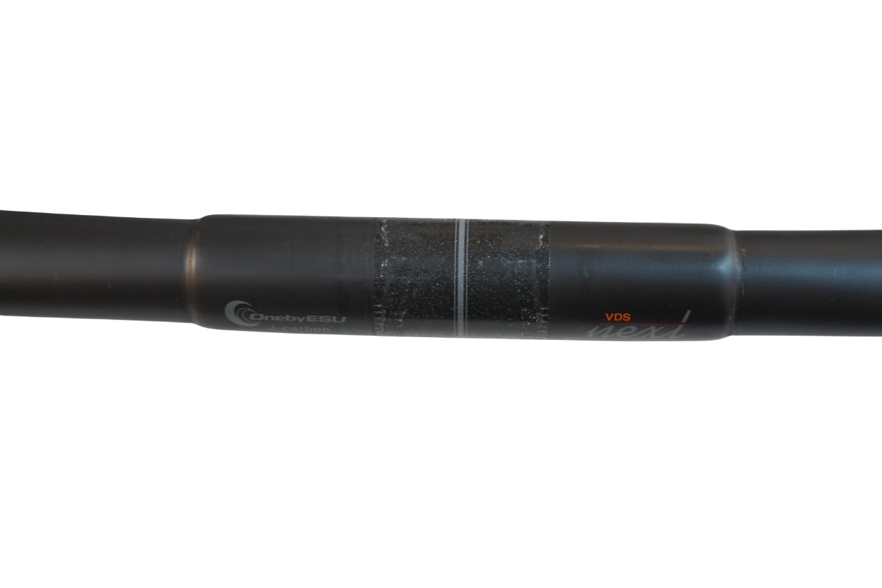 ONEBYESU 「ワンバイエス」 J-CARBON VDS NEXT φ31.8 400mm ハンドル
