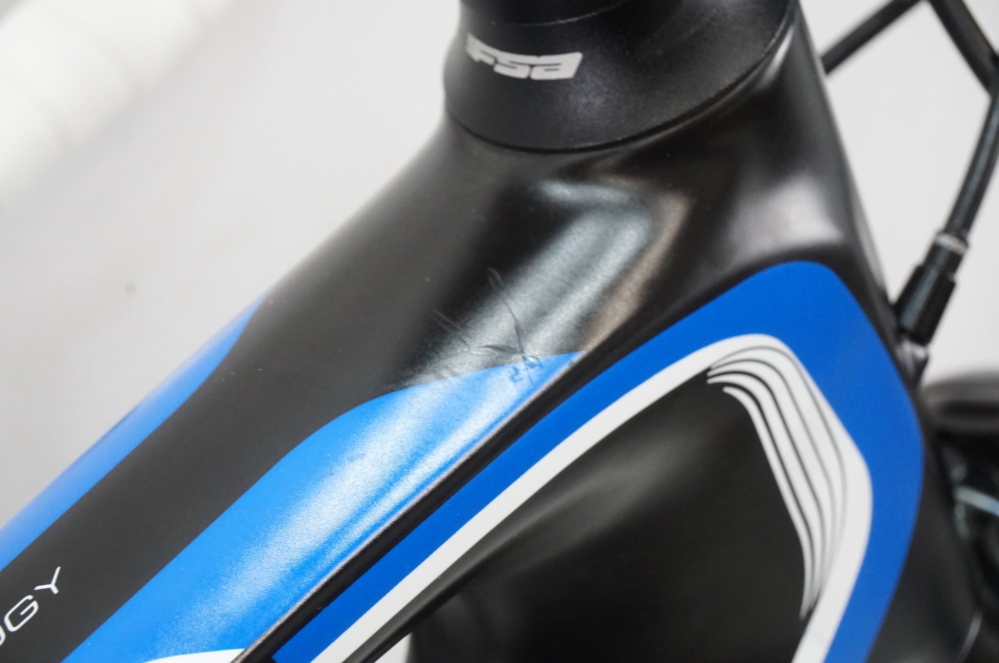 GIANT 「ジャイアント」 TCR ADVANCED 2 2015年モデル ロードバイク GIANT 「ジャイアント」 TCR ADVANCED 2 2015年モデル ロードバイク