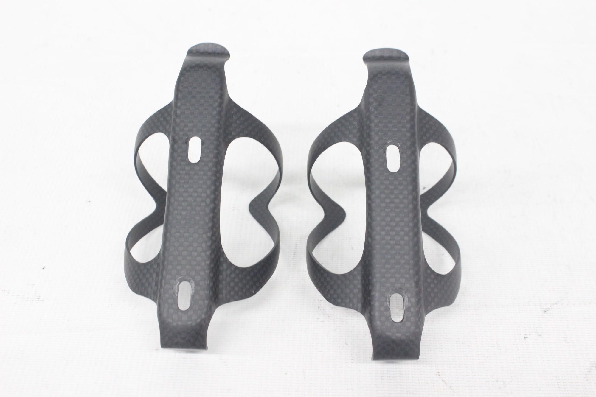SUPACAZ 「スパカズ」 FLY CAGE CARBON ボトルケージセット