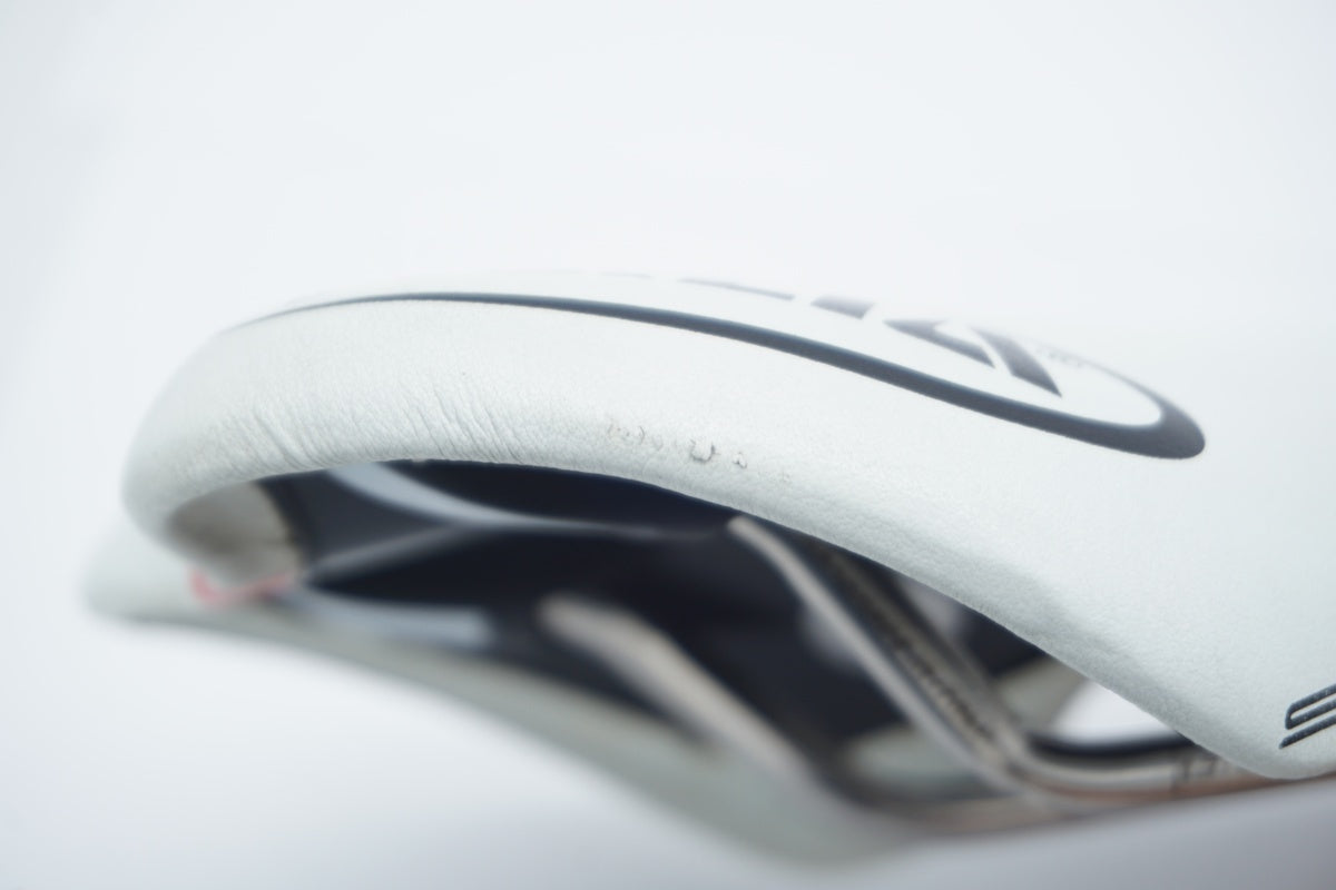 SELLE ITALIA 「セライタリア」 SLR サドル / 滋賀大津店