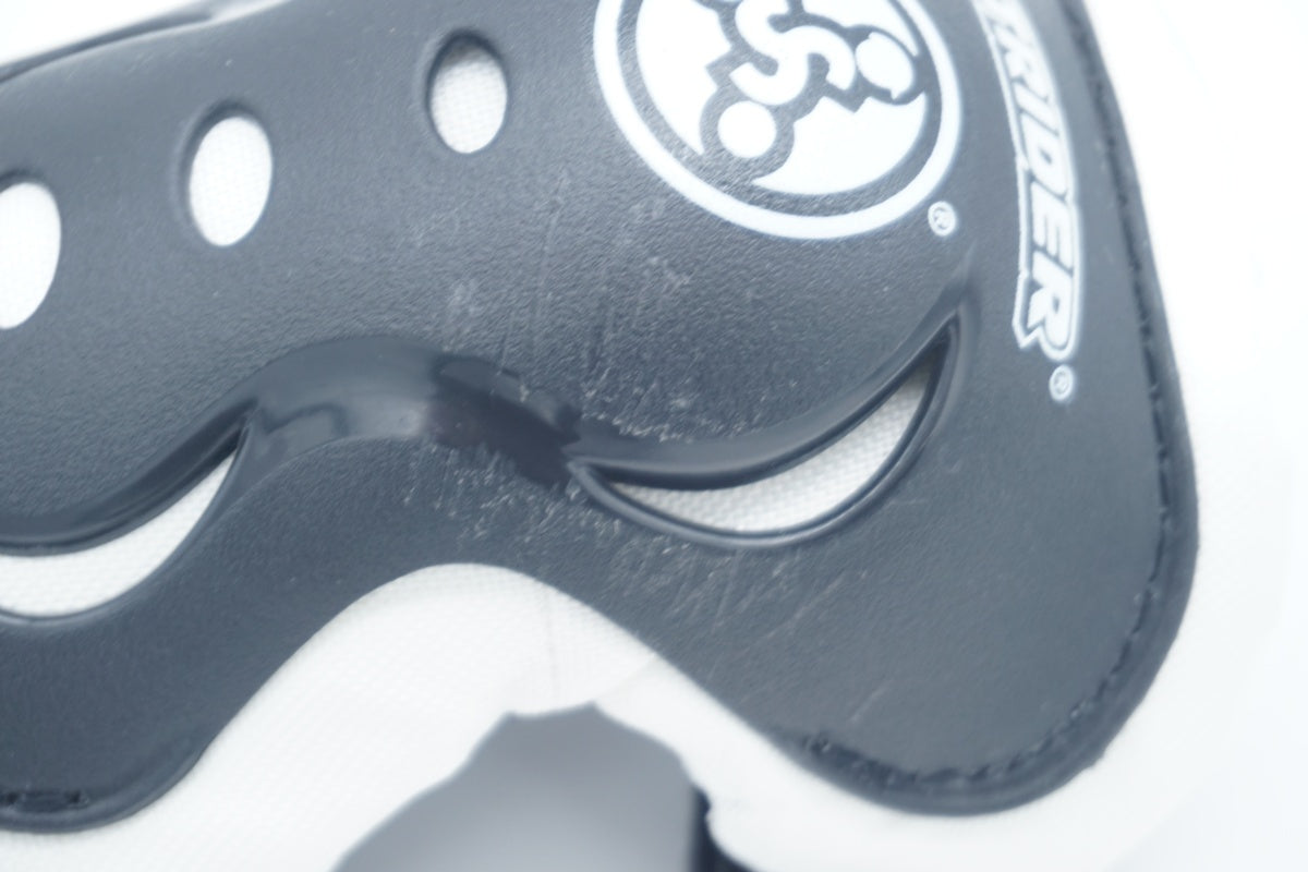 STRIDER 「ストライダー」 エルボ―＆ニーパッド プロテクター/ 滋賀大津店