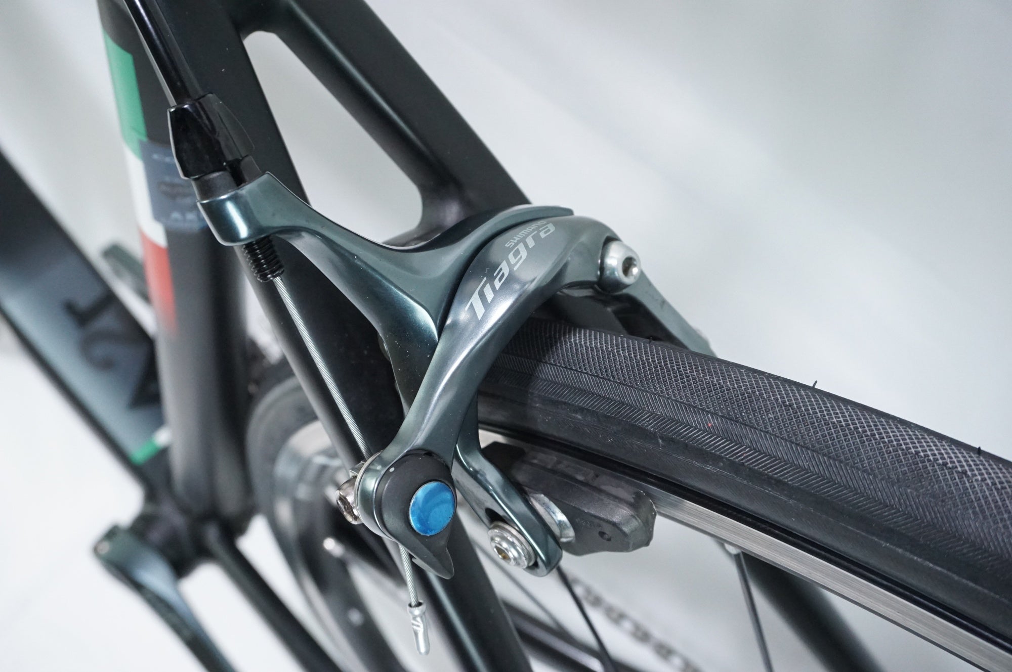 COLNAGO 「コルナゴ」 A2-R TIAGRA 2018年モデル ロードバイク / 中目黒店