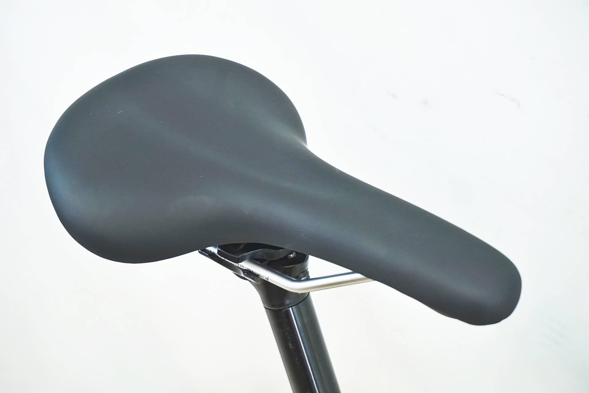 BRUNO 「ブルーノ」 MIXTE FLAT 2019年モデル 20インチ ミニベロ / 有明ガーデン店