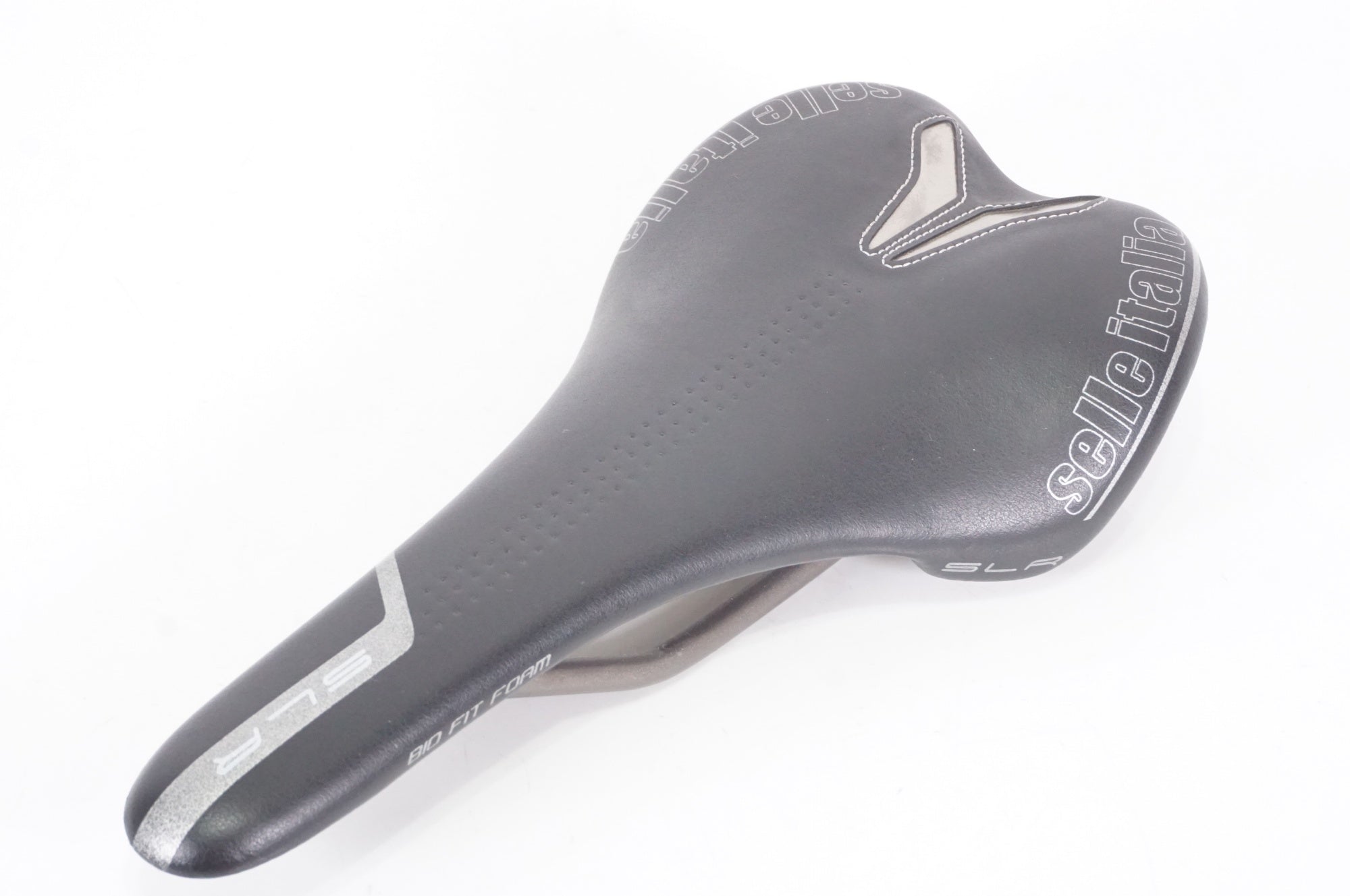 SELLE ITALIA 「セライタリア」 SLR TITANIUM サドル / AKIBA店