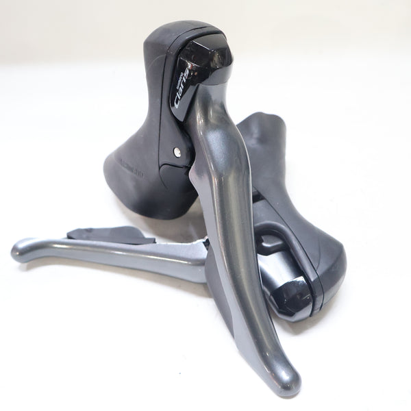 SHIMANO 「シマノ」 CLARIS ST-R2000 デュアルコントロールレバー