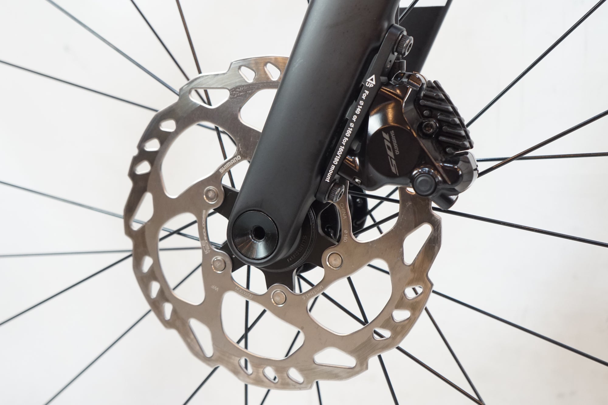 TREK 「トレック」 MADONE SL5 GEN8 2025年モデル ロードバイク / バイチャリ浦和ベース