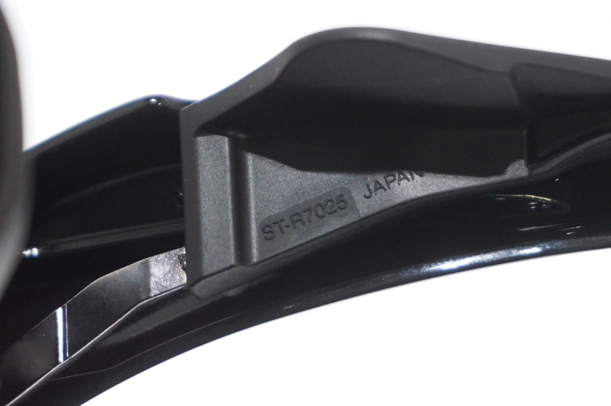 SHIMANO 「シマノ」 105 ST-R7025-R 右レバーのみ デュアルコントロールレバー / AKIBA店