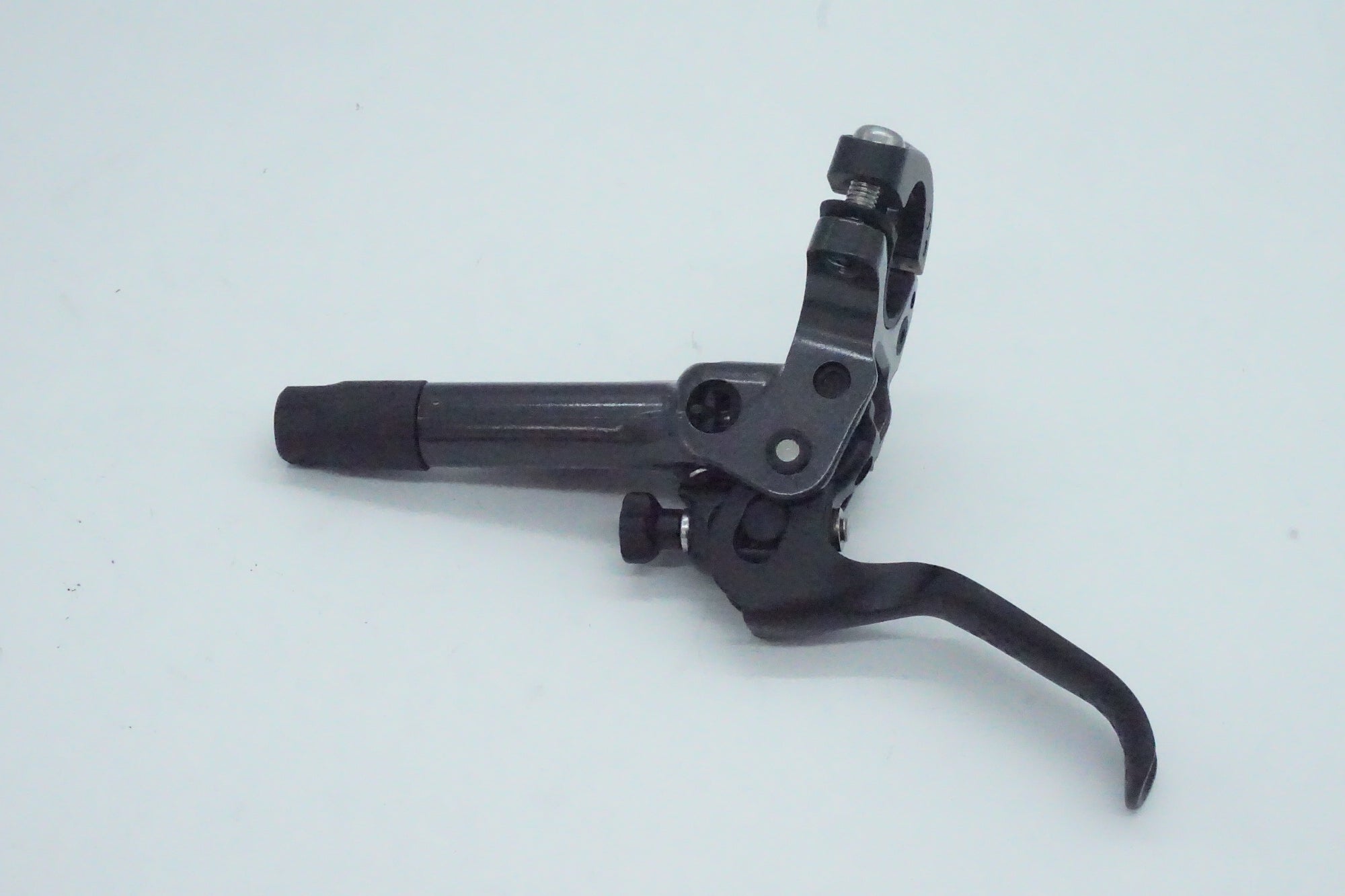 SHIMANO DEORE XT シマノブレーキレバー 未使用 SHIMANO ( シマノ ) ブレーキレバー（油圧式） DEORE XT T8100