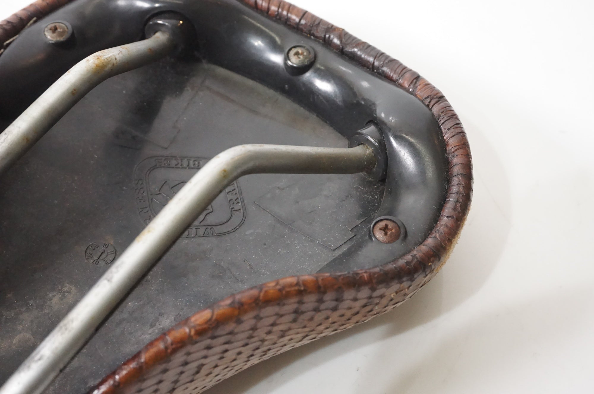 WTB 「ダブリューティービー」 サドル / AKIBA店