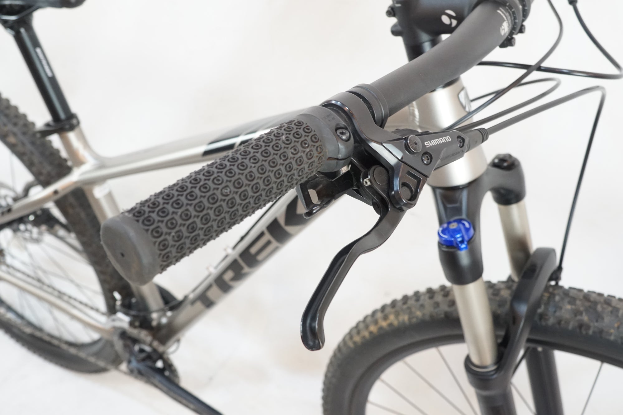 TREK 「トレック」 XCALIBER 8 2019年モデル マウンテンバイク / バイチャリ浦和ベース