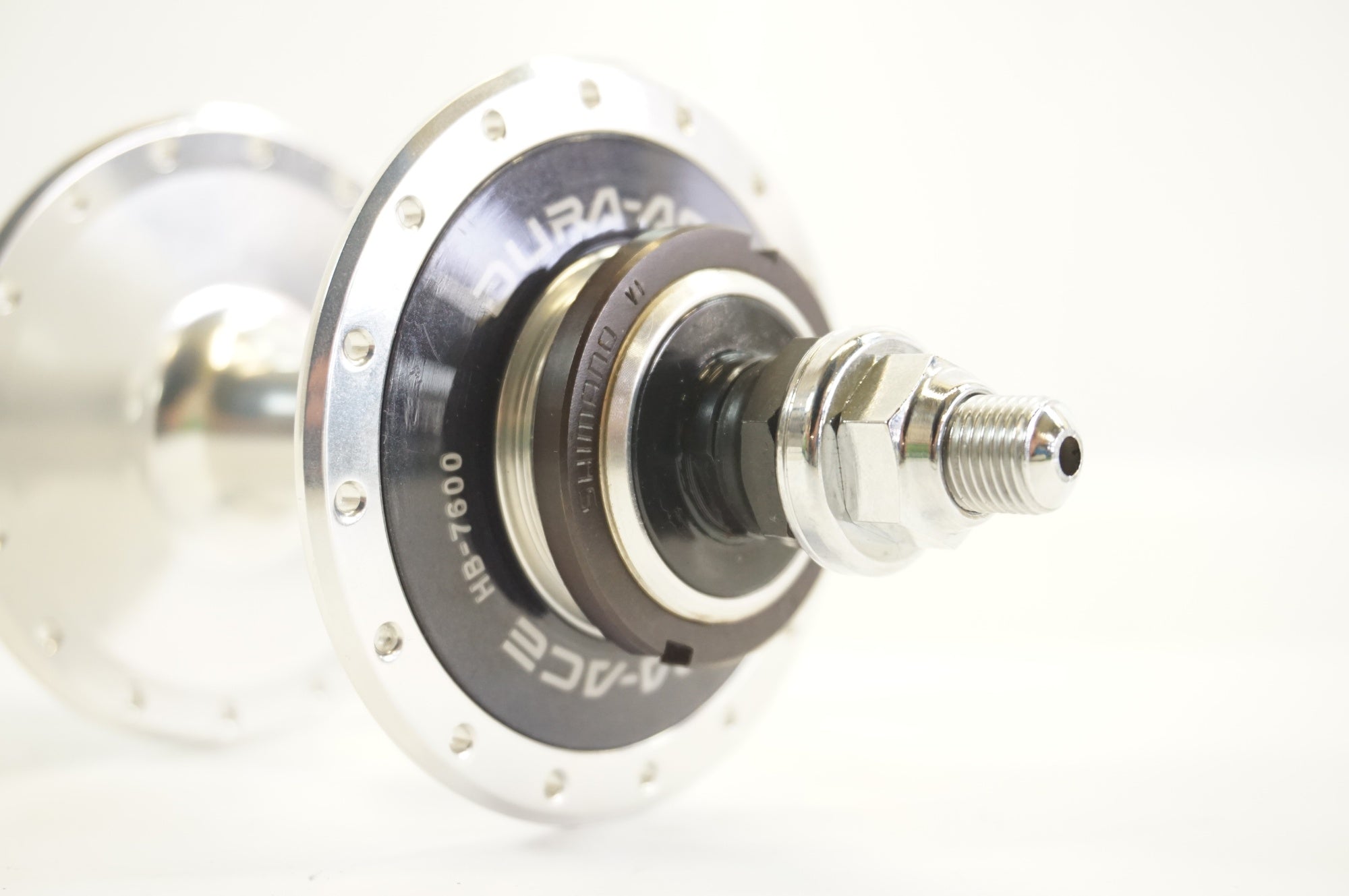 SHIMANO 「シマノ」 DURA-ACE HB-7600 32H リアハブ / 宇都宮店