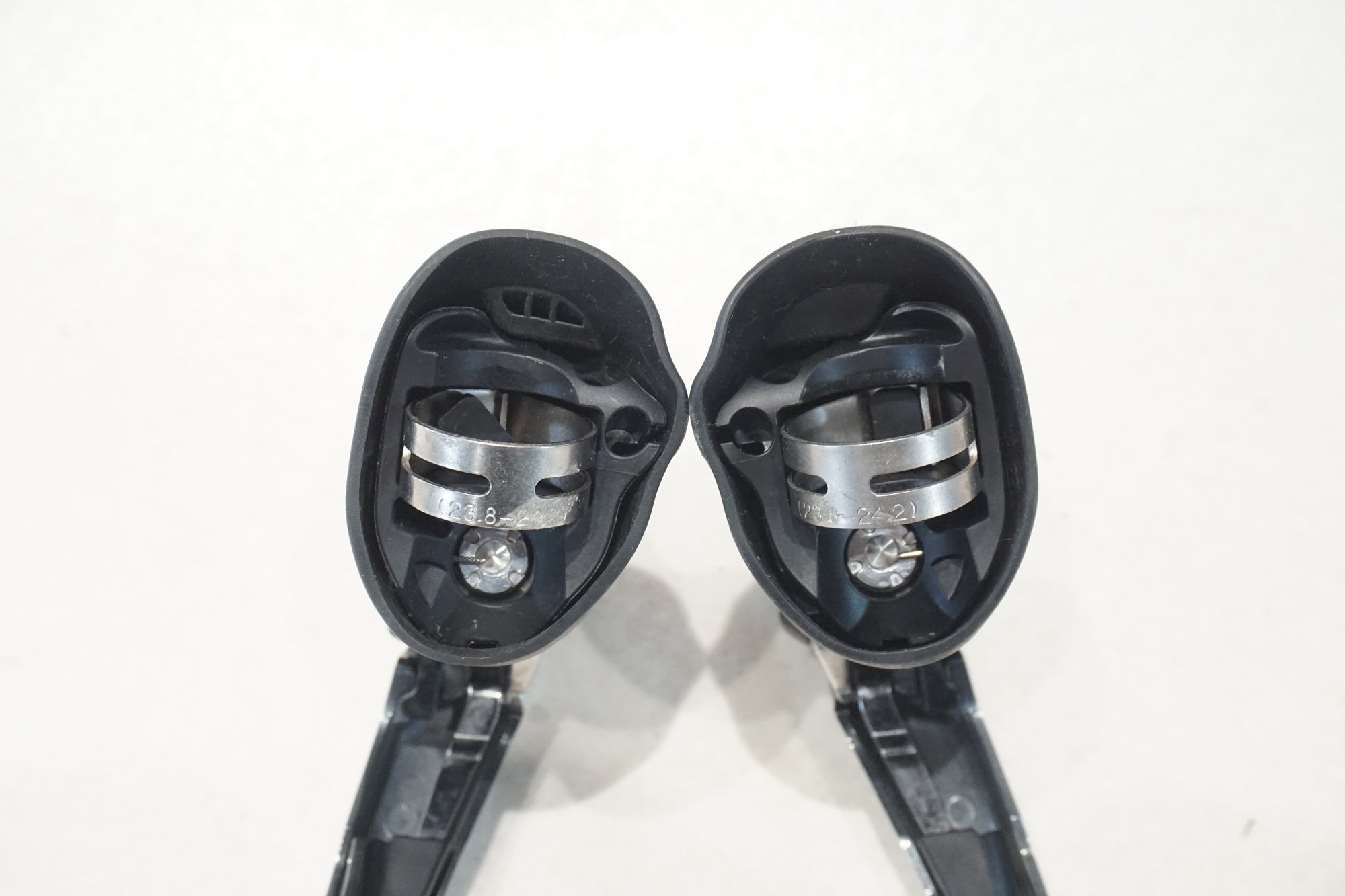 SHIMANO 「シマノ」 TIAGRA ST-4700 デュアルコントロールレバーセット / 横浜戸塚店