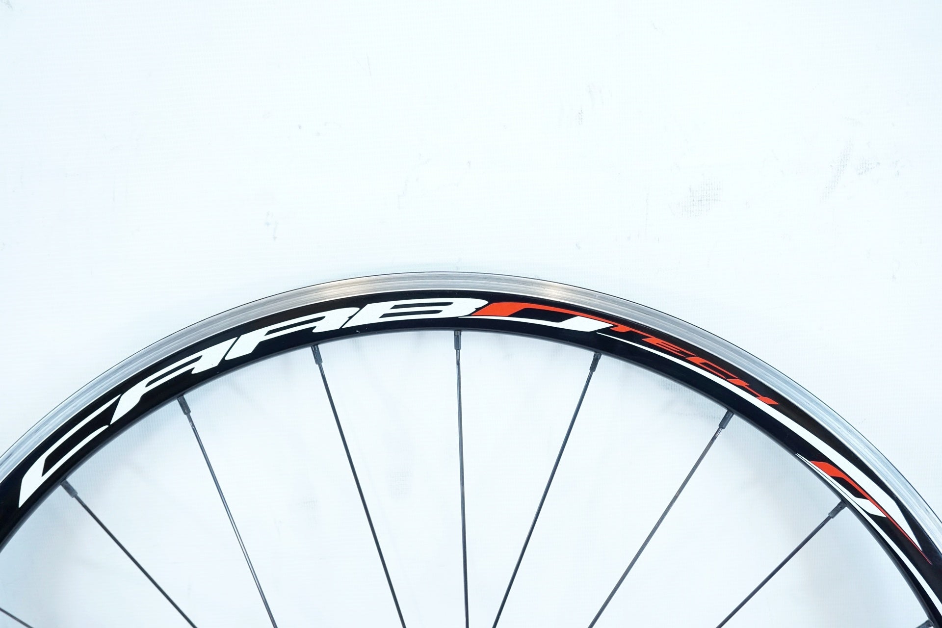 CARBOTECH 「カーボテック」 シマノ10速 ホイールセット / バイチャリ世田谷店