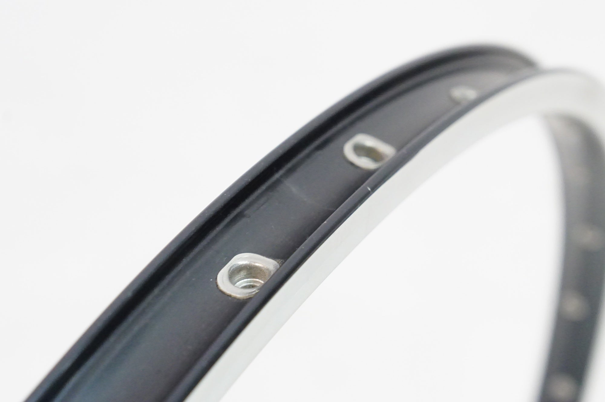 ARAYA 「アラヤ」 TM-840F 26インチ 32H リム / 熊谷本店