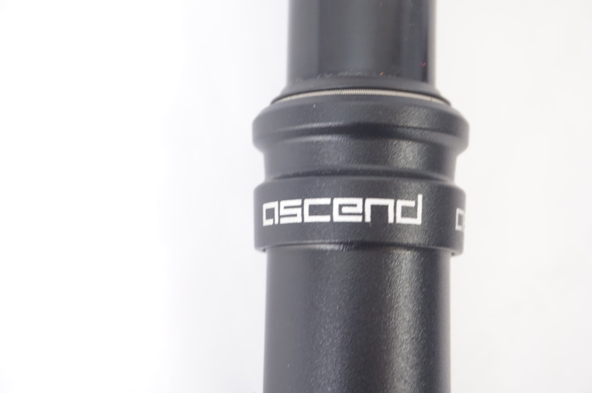 BRAND-X 「ブランドエックス」 ASCEND Φ30.9 ドロッパーシートポスト