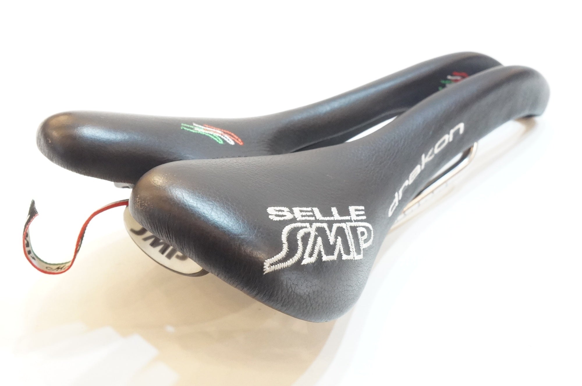 SELLE SMP 「セラエスエムピー」 DRAKON サドル / バイチャリ浦和ベース