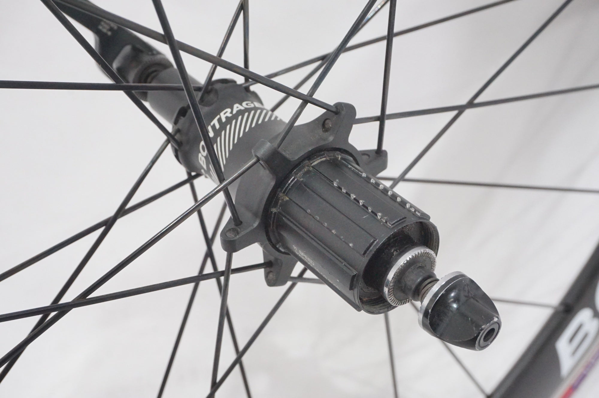 ボントレガー BONTRAGER オーラ AURA5 シマノ11S BONTRAGER 「ボントレガー」 AURA 5 TLR シマノ 11速 ホイール