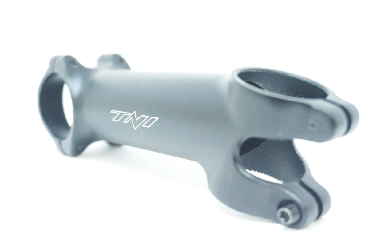 TNI 「ティーエヌアイ」 HELIUM 17 Φ31.8 110mm ステム / 大阪美原北インター店