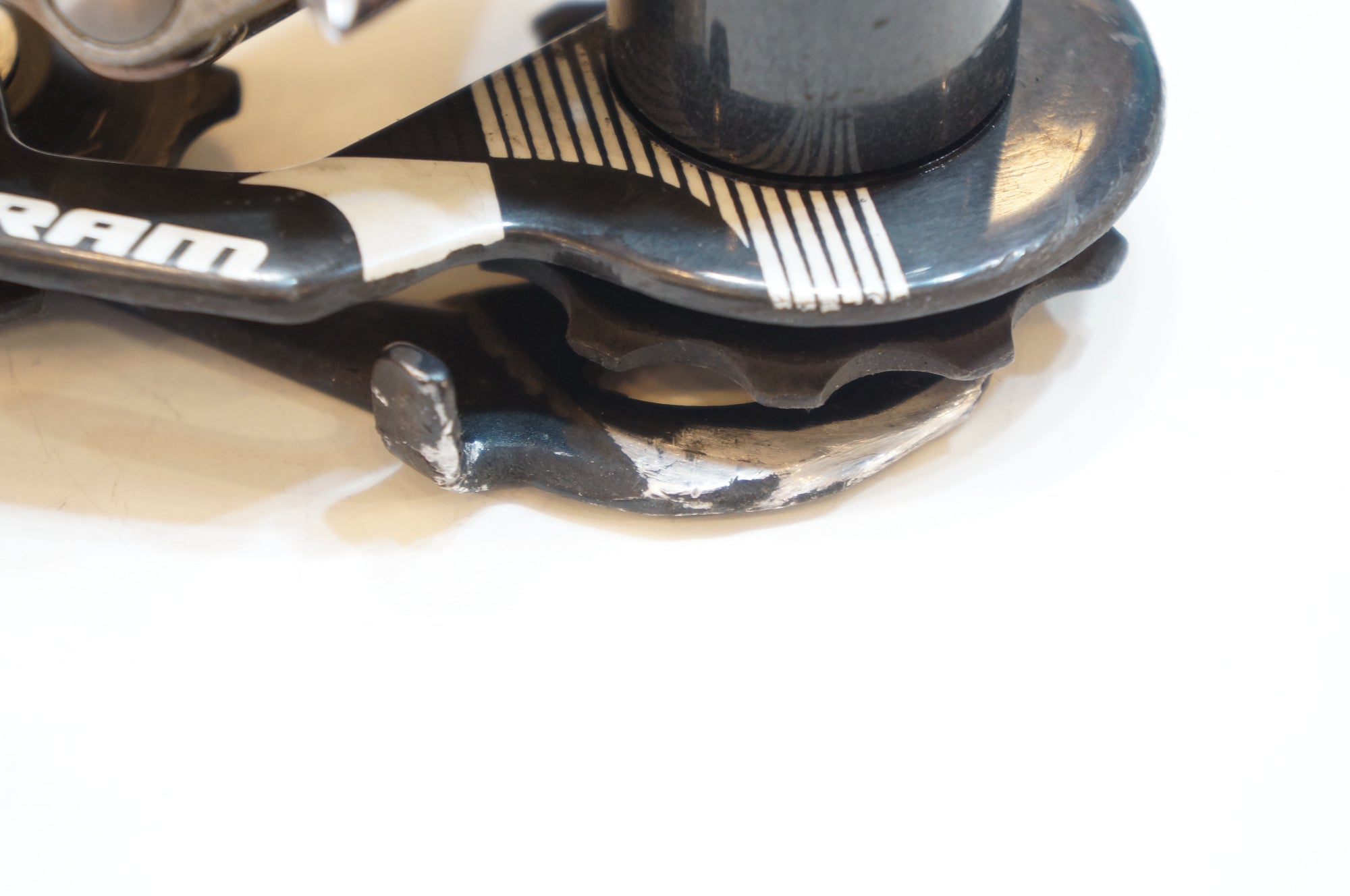 SRAM 「スラム」 FORCE リアディレイラー / バイチャリ浦和ベース