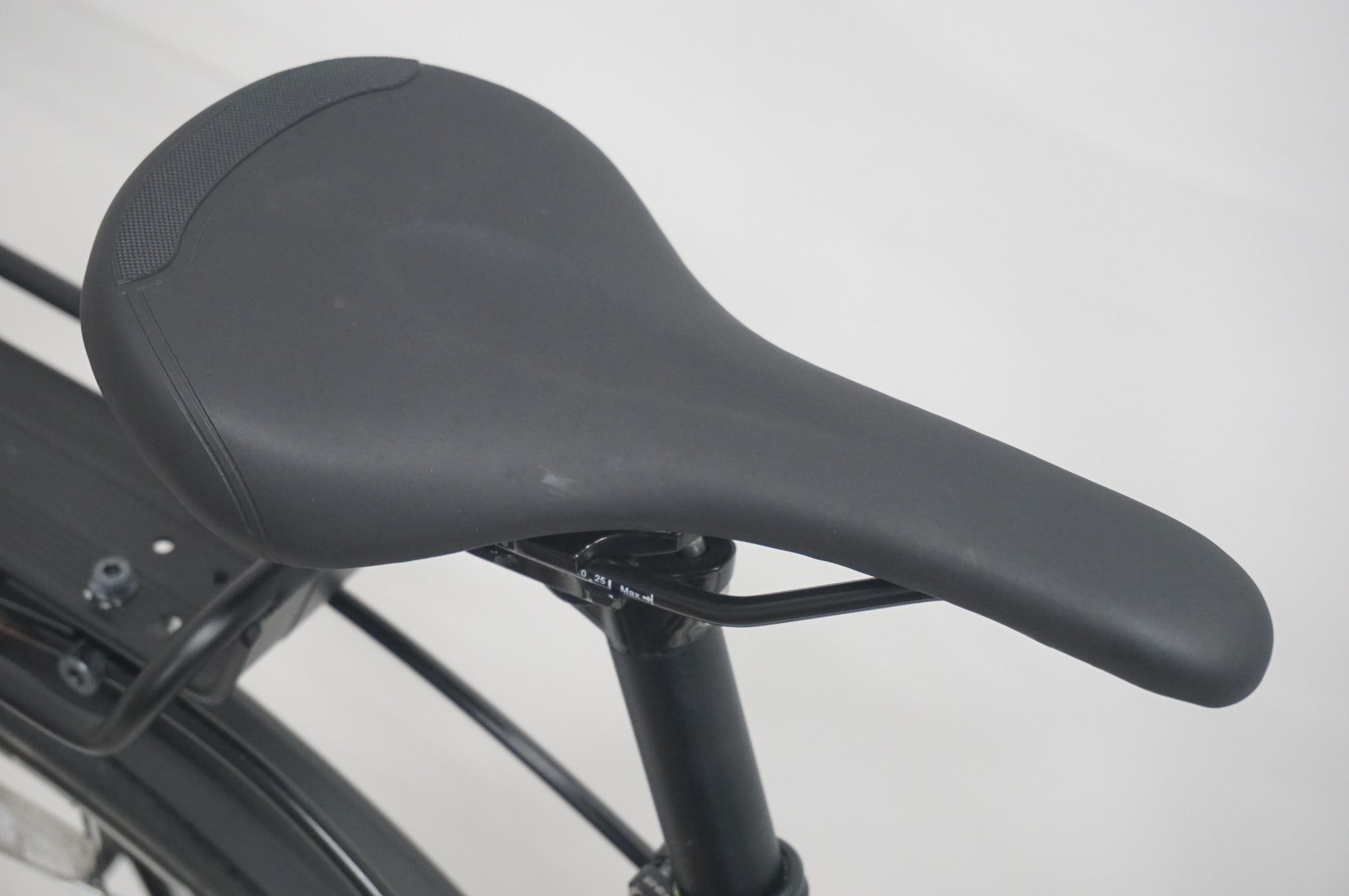 LOUIS GARNEAU 「ルイガノ」 MULTIWAY 700 2024年モデル ロードバイク