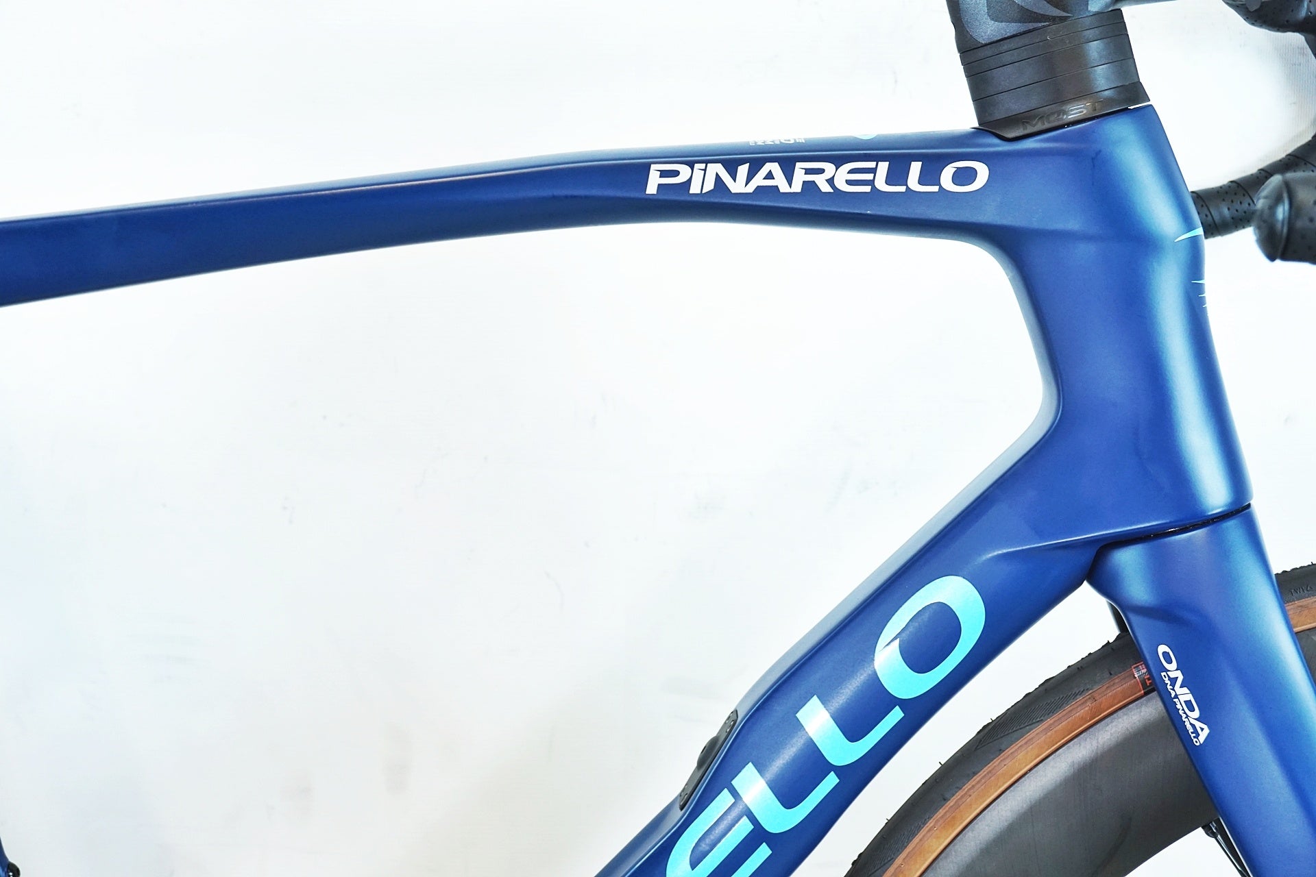 PINARELLO 「ピナレロ」 PRINCE DISK 105 2022-2023年モデル カスタム ロードバイク / 有明ガーデン店