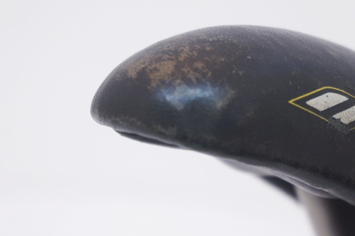 VELO 「ベロ」 INTENSE サドル / 大阪美原北インター店