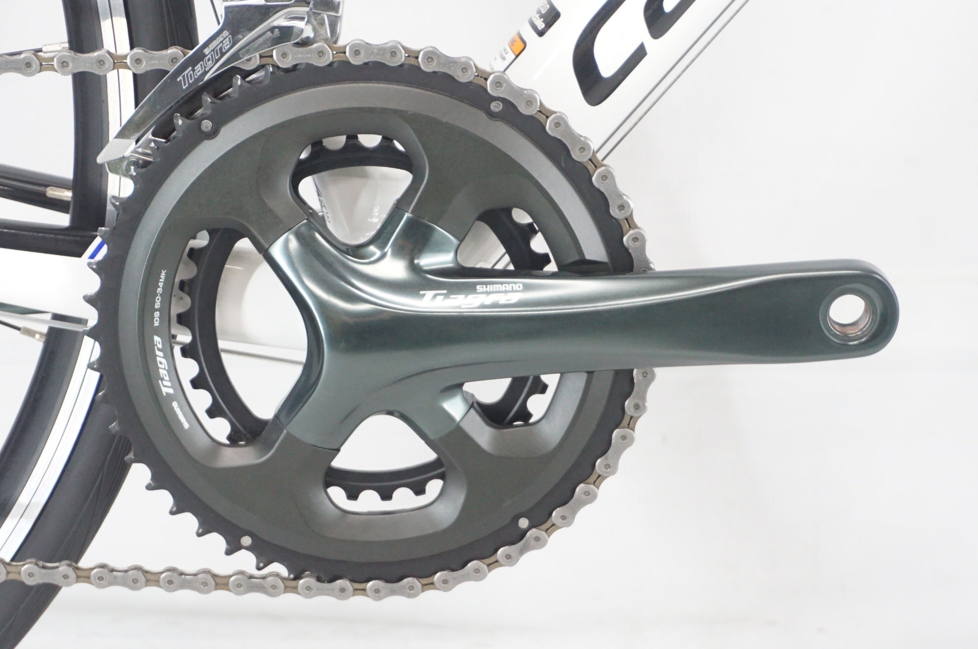 CANNONDALE 「キャノンデール」 CAAD8 TIAGRA 2016年モデル ロードバイク / 阪急塚口店
