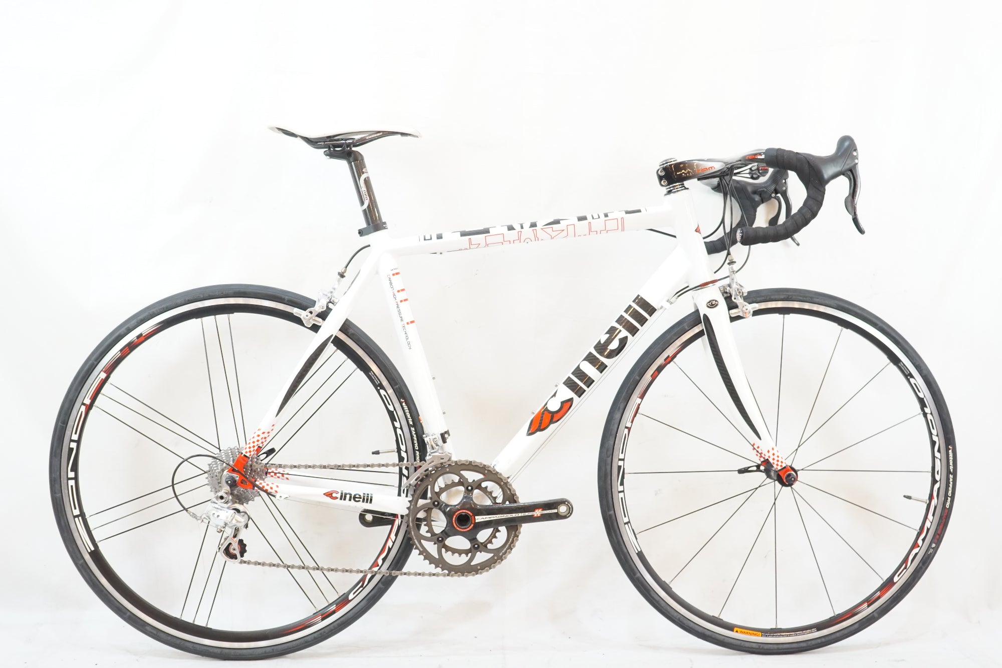 CINELLI 「チネリ」 THE MACHINE 2010年モデル ロードバイク / バイチャリ浦和ベース