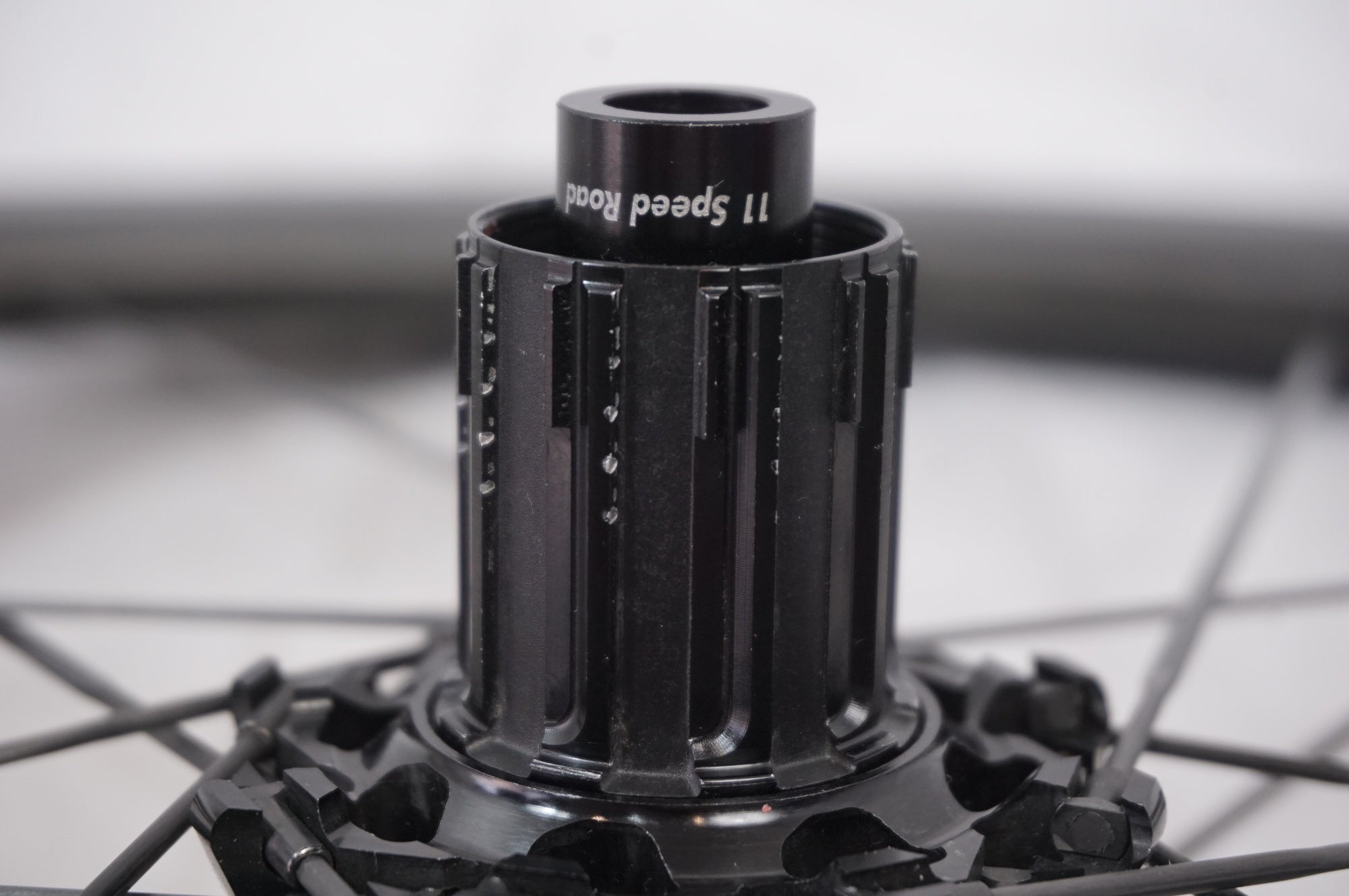 CADEX 42 Tubeless リムブレーキ シマノフリー 富士ヒル対策】CADEX 42 TUBELESS DISCホイール | Pedalist