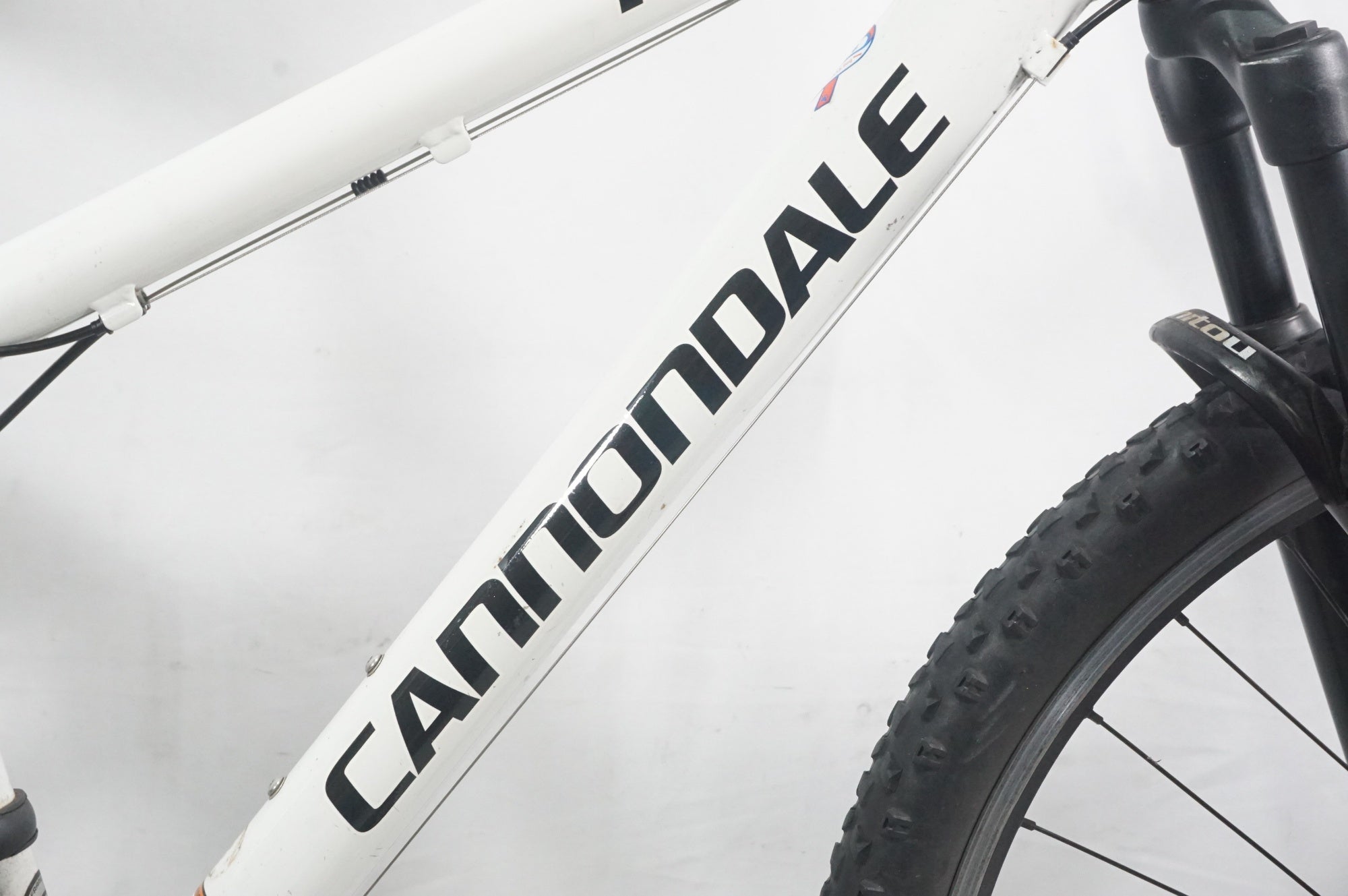 ジャンク CANNONDALE 「キャノンデール」 F300 2001年モデル マウンテンバイク / AKIBA店
