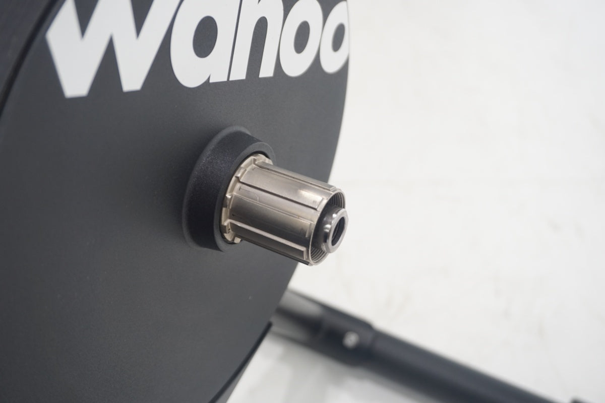 WAHOO 「ワフー」 KICKR CORE サイクルトレーナー / 滋賀大津店