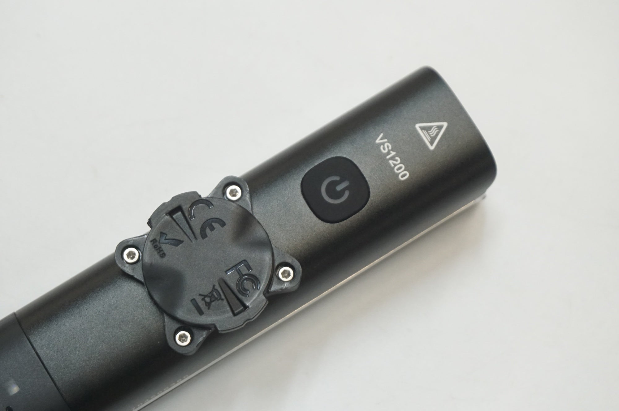 IGP SPORT 「アイジーピースポーツ」 VS1200 フロントライト / 福岡店