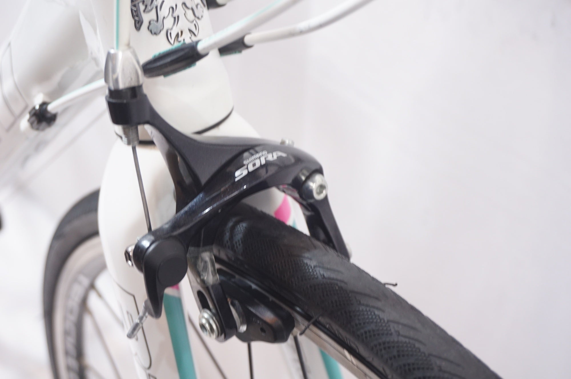 ★ビアンキ VIA NIRONE 7 カーボンフロントフォーク ヘッドパーツ付 Bianchi VIA NIRONE 7 フレーム重量 フロントフォーク 重さ リア