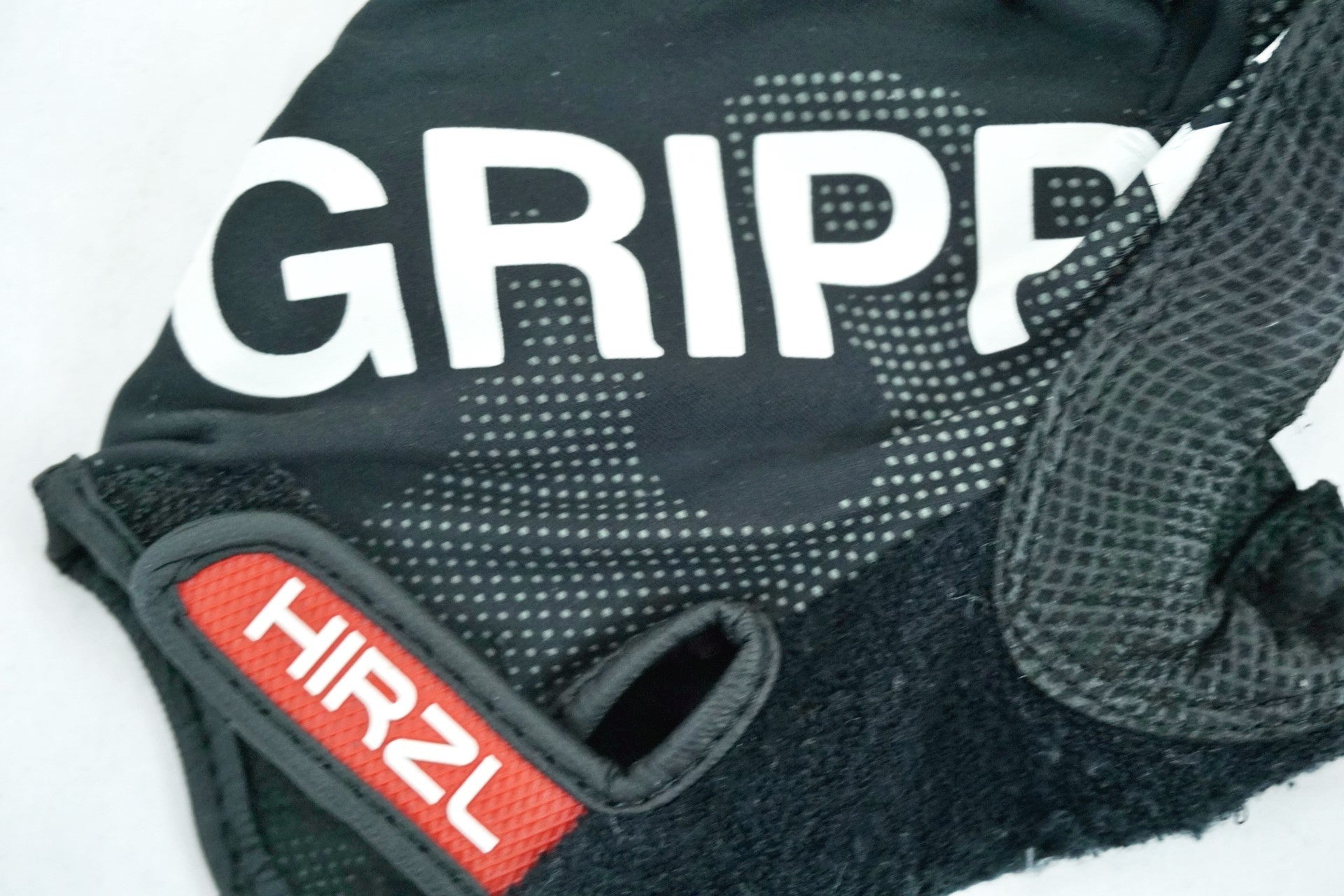 HIRZL 「ハーツェル」 GRIPPP TOUR SF Mサイズ グローブ  / 有明ガーデン店