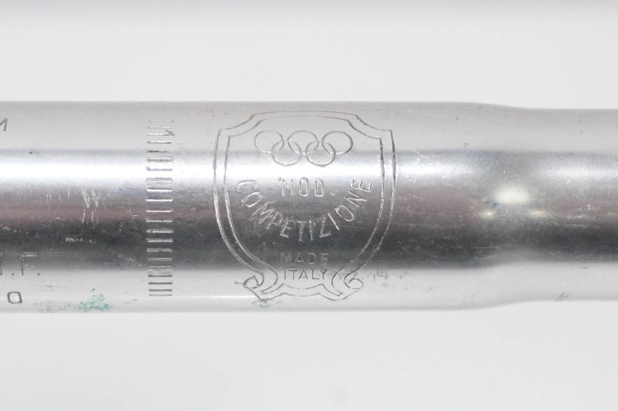 3ttt 「スリーティー」 MOD COMPETIZIONE 400mm φ26.0 ドロップハンドル / AKIBA店