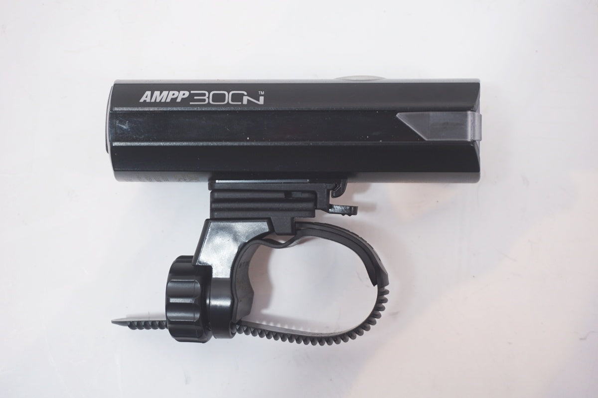 CATEYE 「キャットアイ」 AMPP300N フロントライト / バイチャリ世田谷店