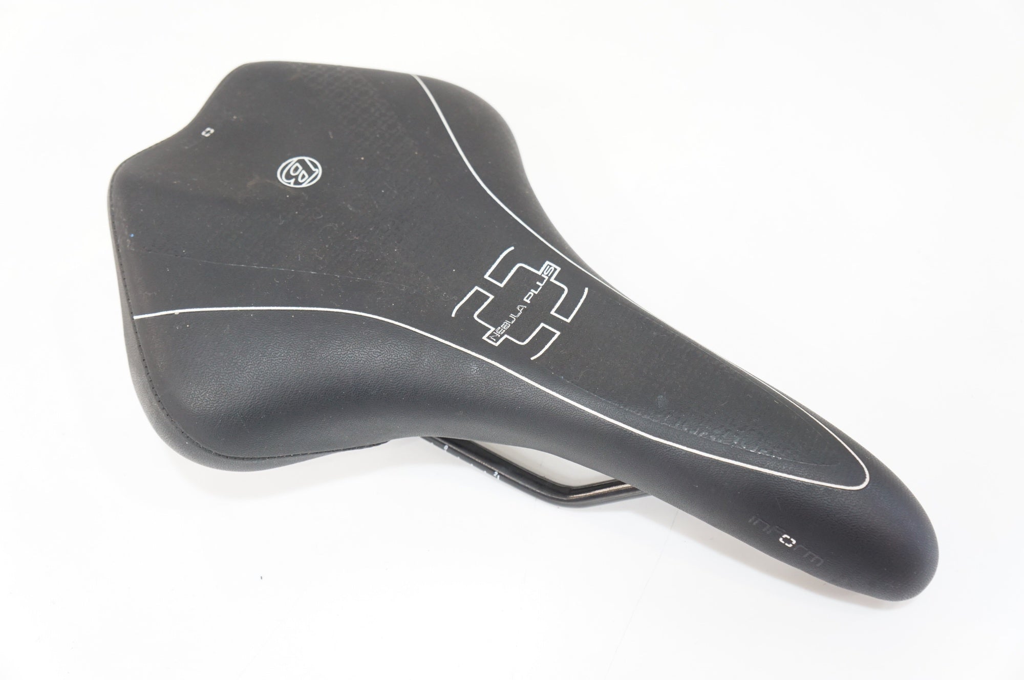 BONTRAGER 「ボントレガー」 NEBULA INFORM PLUS サドル / 大宮店