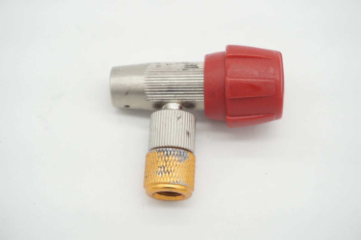TNI 「ティーエヌアイ」 CO2ボンベ＋インフレーターセット/ 滋賀大津店