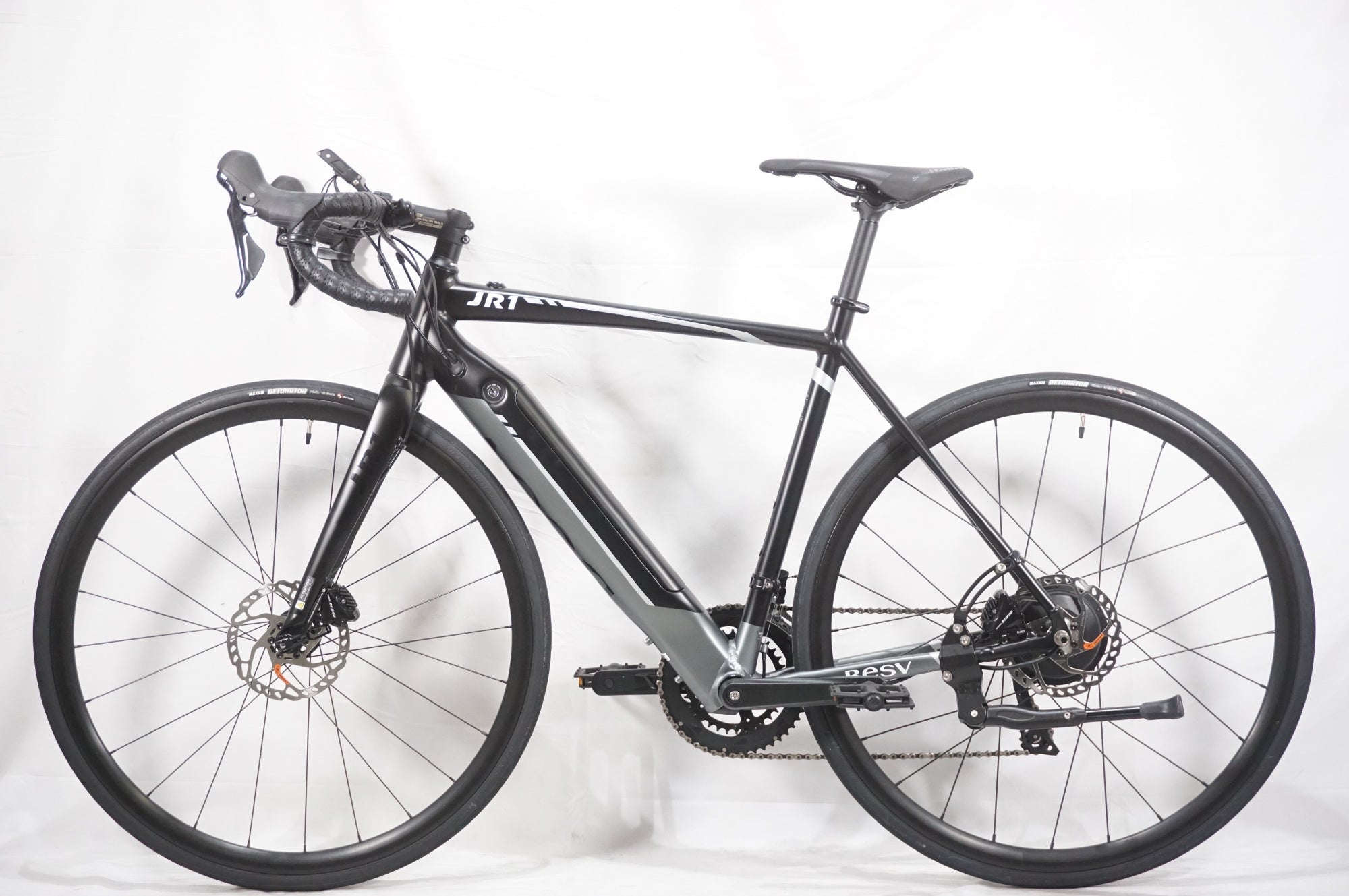 BESV 「ベスビー」 JR1 2025年モデル E-BIKE / AKIBA店