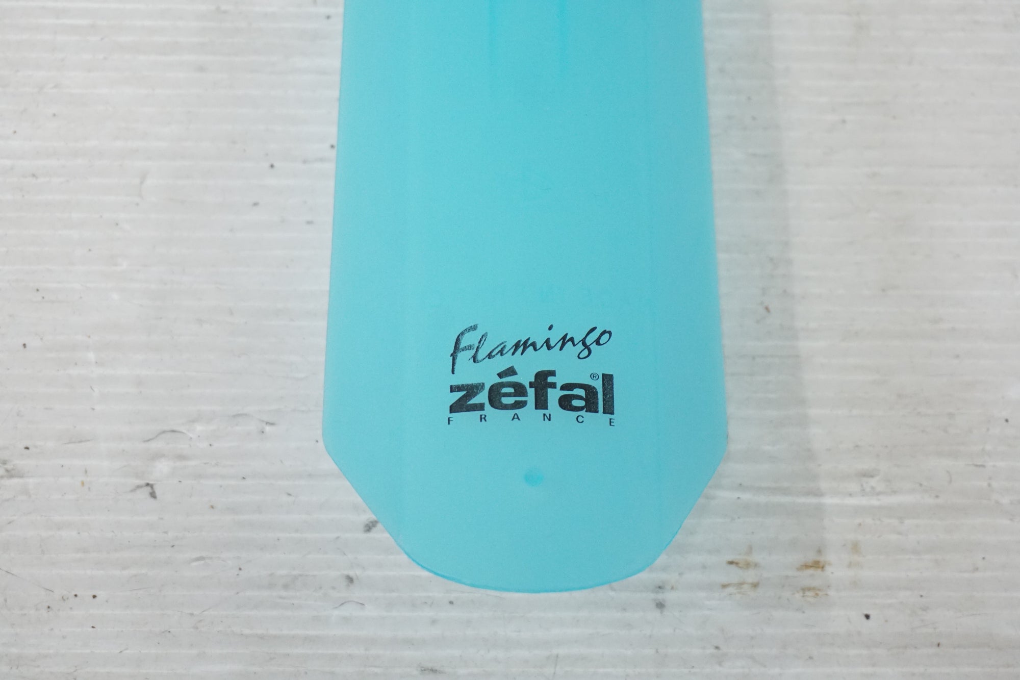 ZEFAL 「ゼファール」 FLAMINGO リアフェンダー / 奈良店