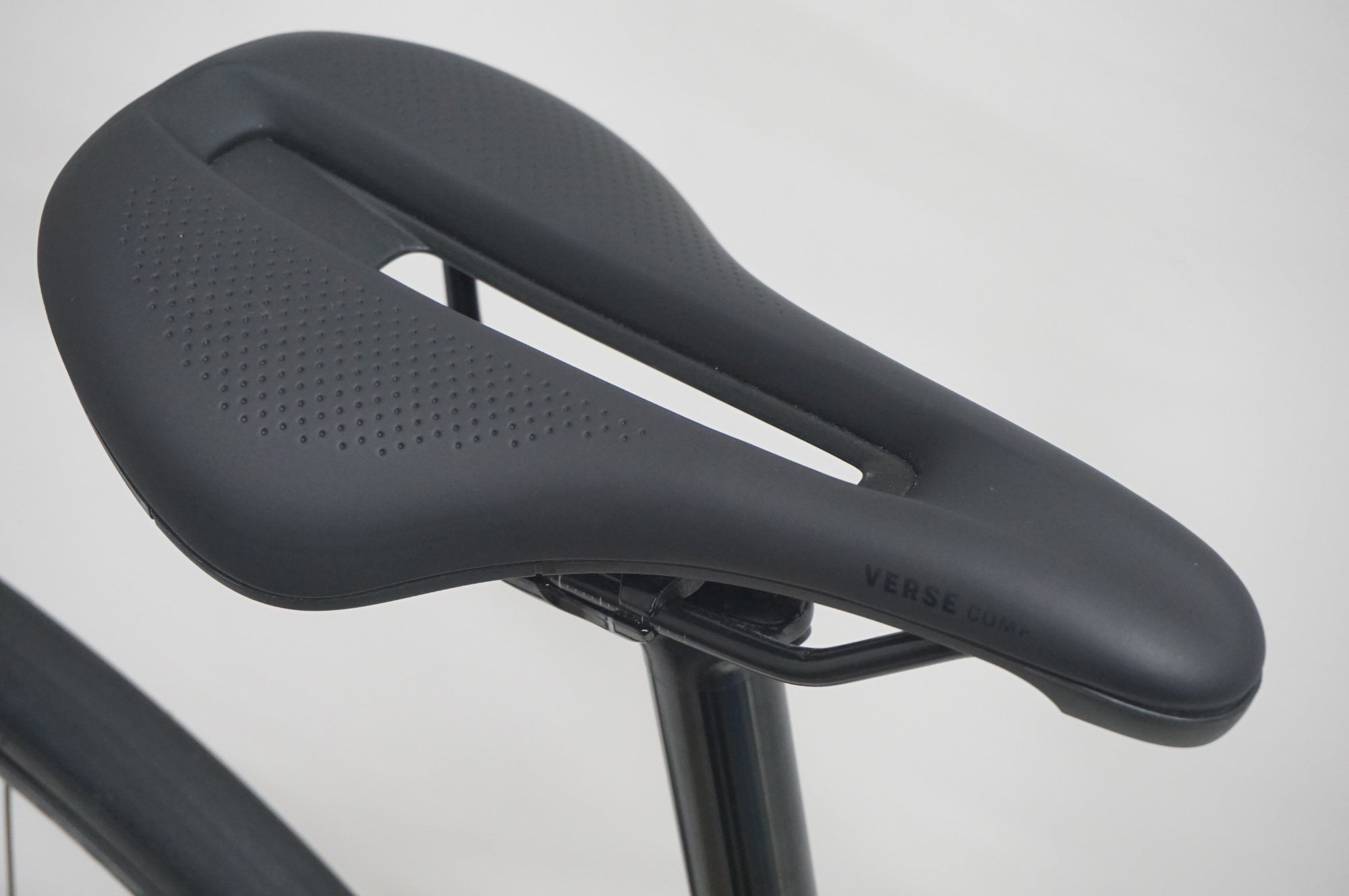 TREK 「トレック」 DOMANE AL4 GEN4 2024-2026年モデル ロードバイク / 福岡店