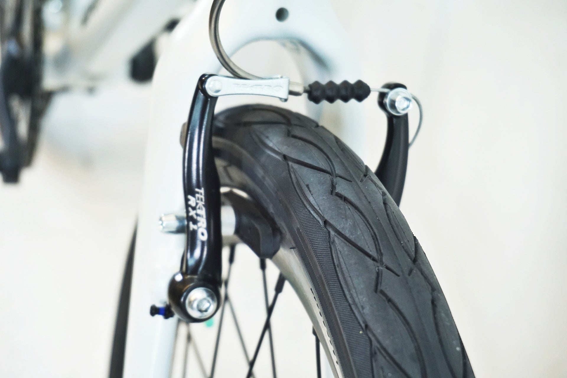 BIANCHI 「ビアンキ」 LECCO 2023年モデル 20インチ ミニベロ / 有明