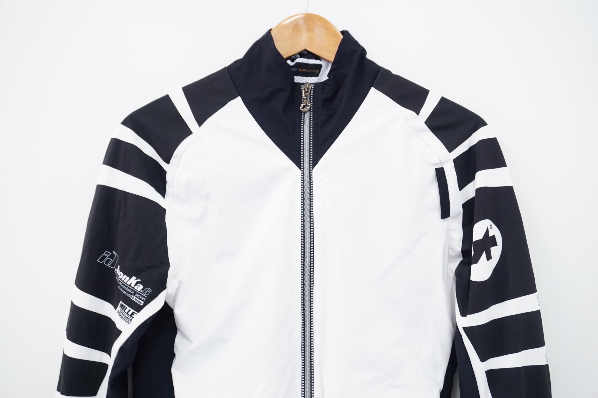 ASSOS R&D EXILE サイクルジャケット ブラック/ホワイト ASSOS 「アソス」 Sサイズ サイクルジャケット / 浜松店 ｜ バイチャリ