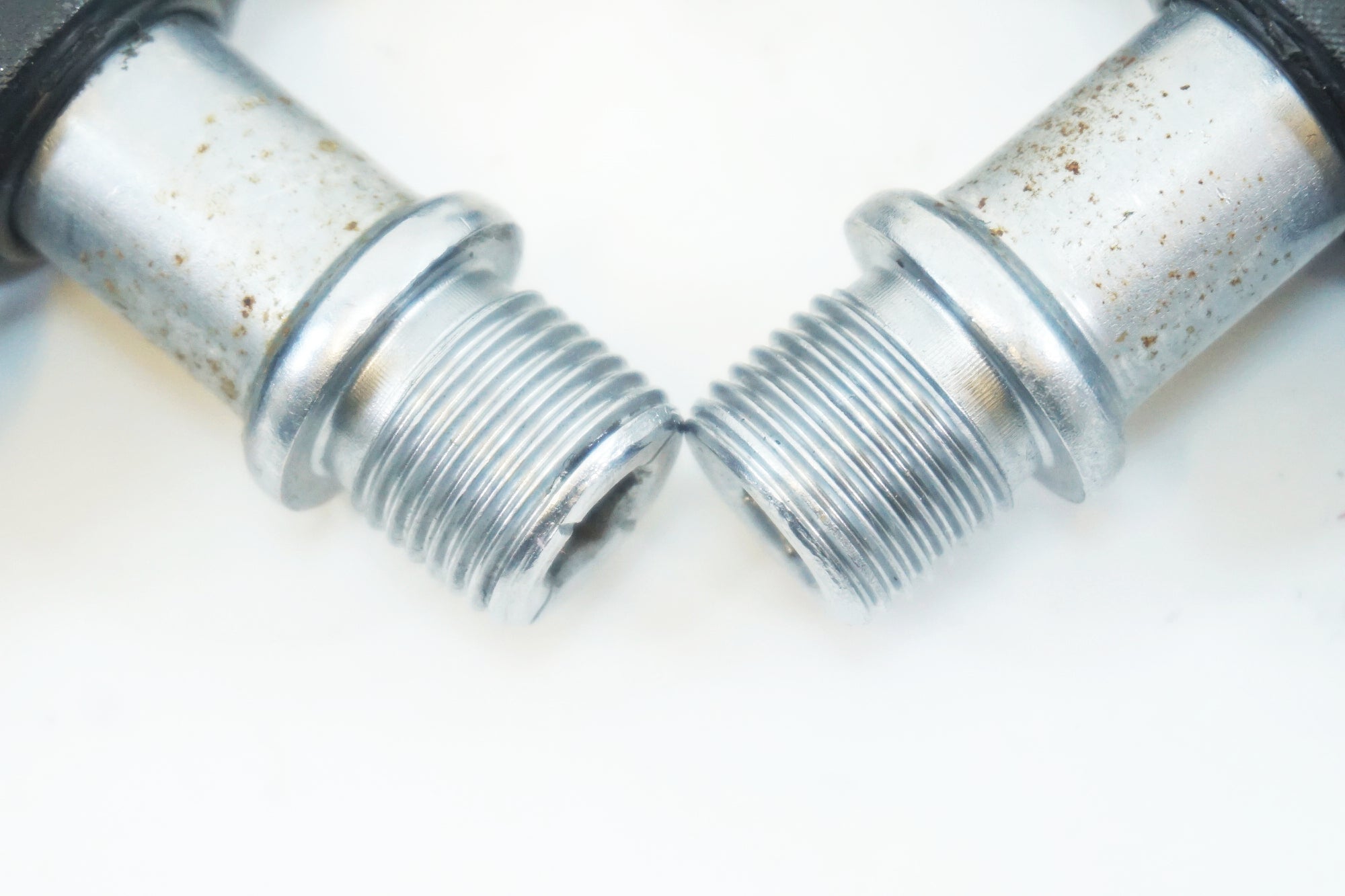 TIOGA 「タイオガ」 DAZZ LITE ペダル / 有明ガーデン店